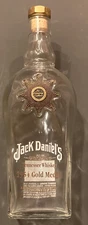 Jack Daniels empty 1954 GOLD MEDAL 750ml bottle with cap