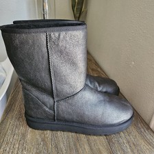 UGG Classic Short Metallic Black Boots 1112503 Womens 11