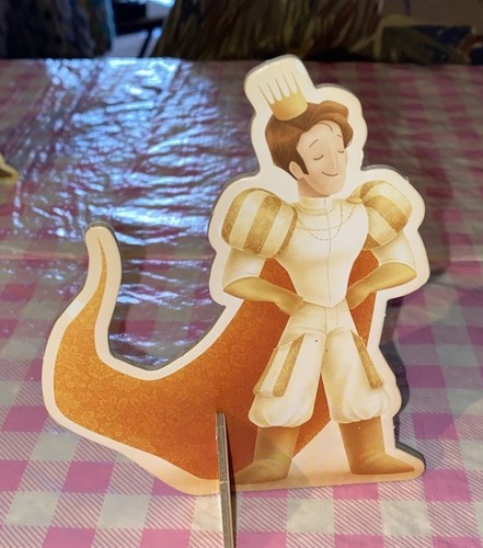Treasure Chest of Fairy Tales: Snow White Spiraled Book with Cut Out Figures - Picture 14 of 23