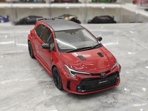 Miniature OTTO 1:18 Toyota Yaris COROLLA GR Limited Edition Car Model - Picture 12 of 17