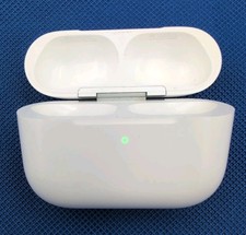 Apple AirPods Pro 3 Charging Case A3122
