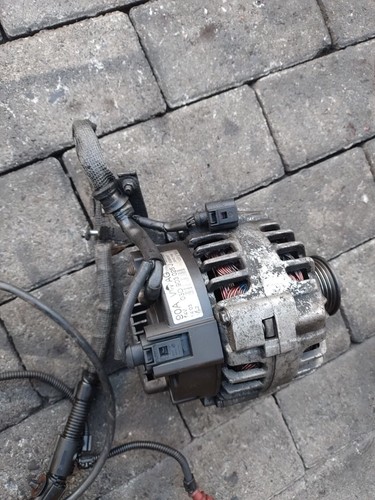 Polo 9N1 Skoda 1,2 Liter Bj 2003  Lichtmaschine