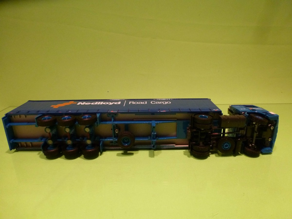 CAMION M TEKNO Daf 95 Avec Remorque Citerne Silo En Vrac Met. Gris Nm