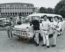 Brian Poole HAND SIGNED 8x10 Photo Autograph The Tremeloes Do You Love Me? (F)