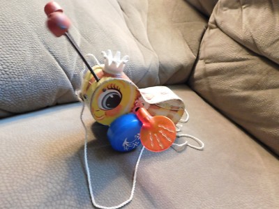 Fisher Price Queen Buzzy Bee 
