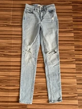 Levis 721 High Rise Skinny Size 28x30 Denim Blue Jeans Distressed Pockets