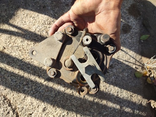 1982-87 JAGUAR XJ6 4.2L A/C AIR COMPRESSOR With Clutch Look - Picture 5 of 24