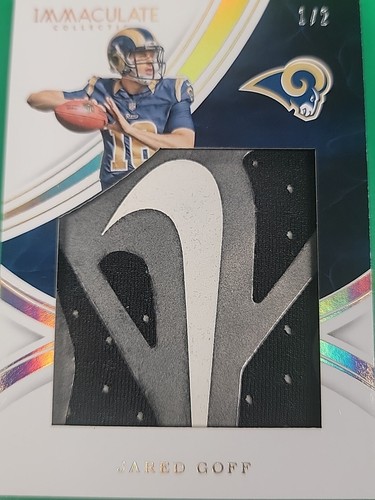 2016 Panini Immaculate Collection JARED GOFF Gloves NIKE SWOOSH Rookie RC #1/2 - Picture 3 of 6