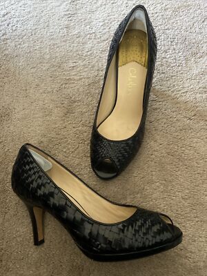 Women’s Cole Haan Size B Peep Toe Black Woven Heels