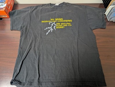 Vintage Y2K Faded Funny My Mind Works Like Lightning Graphic Tee Large (115)