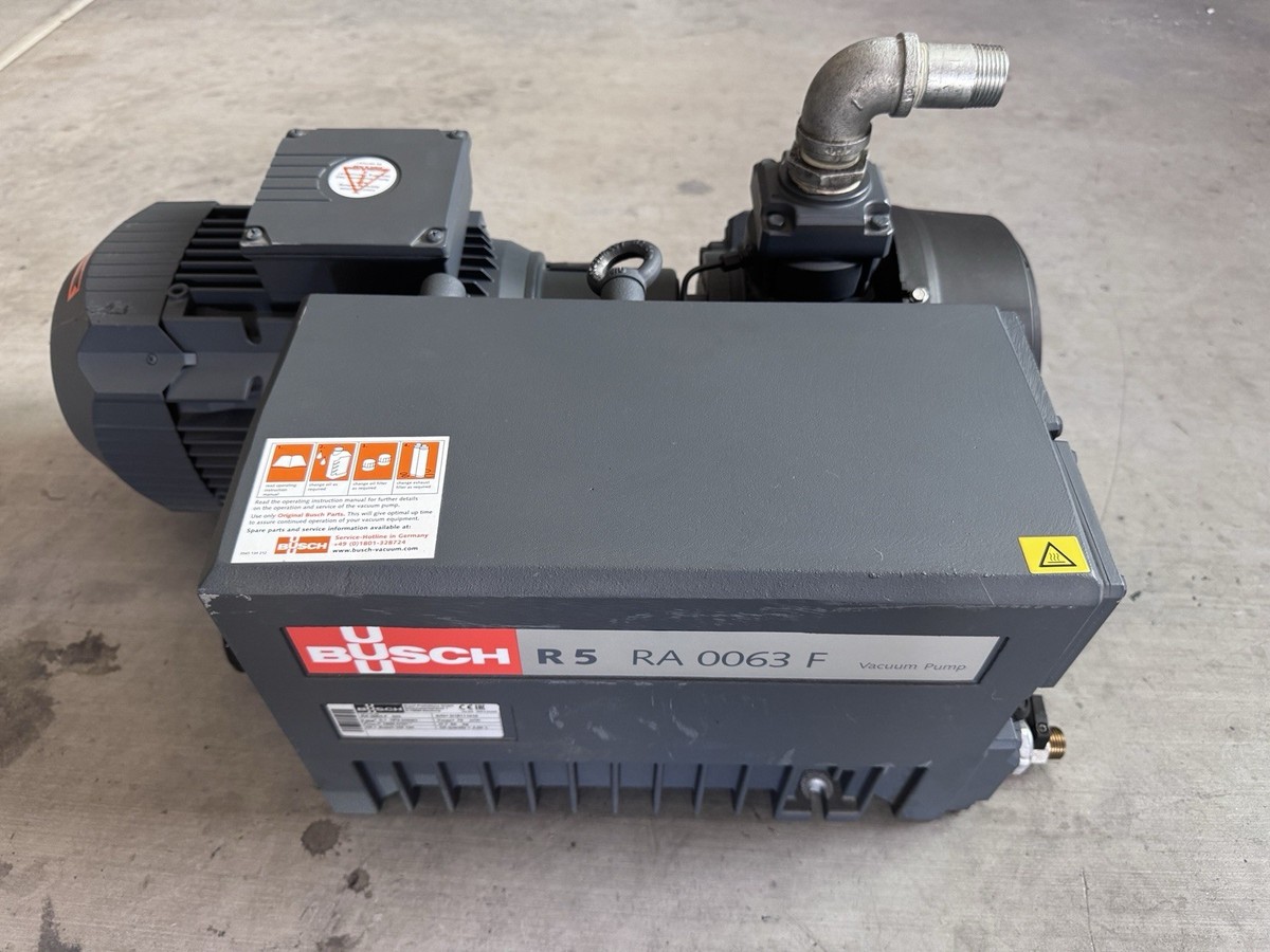 Busch RA 0063 F 503 Rotary Vane Vacuum Pump Single Stage 76 m³/h