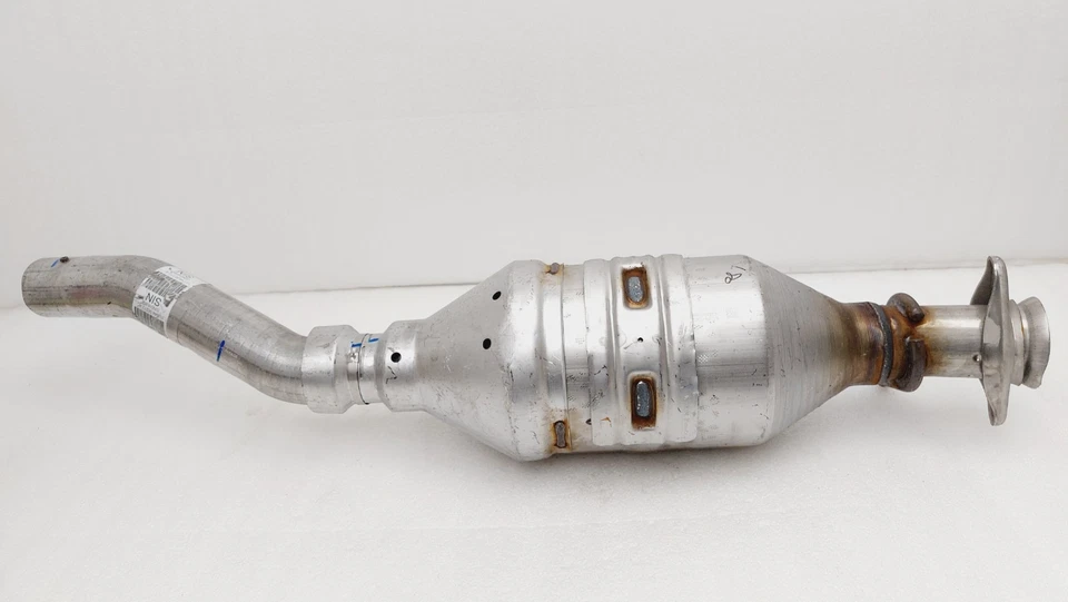 Conjunto convertidor catalítico Ford F650 F750 7,3 L 2021 LC44-5E212-AB Foto 2 de 4