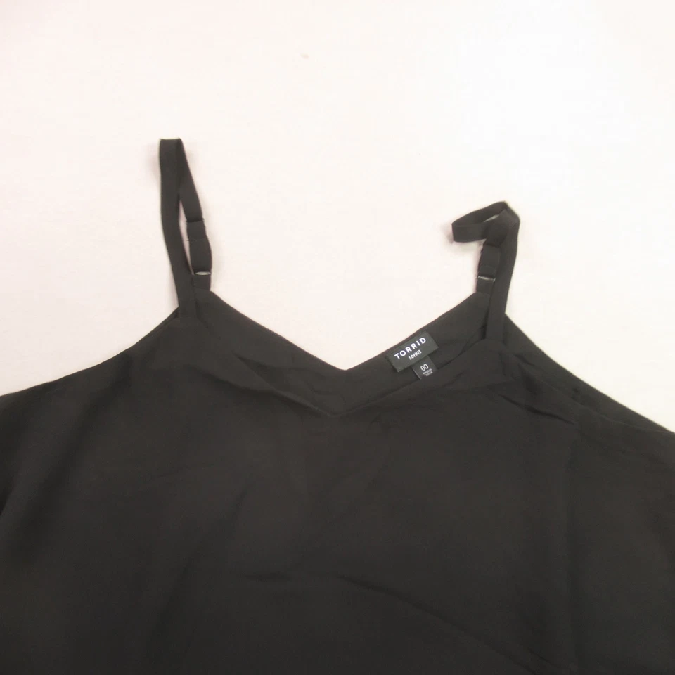 Camisa Torrid Para Mujer 00 Sin Mangas Negra Ligera Informal Camiseta sin Mangas Cuello en V Foto 3 de 4