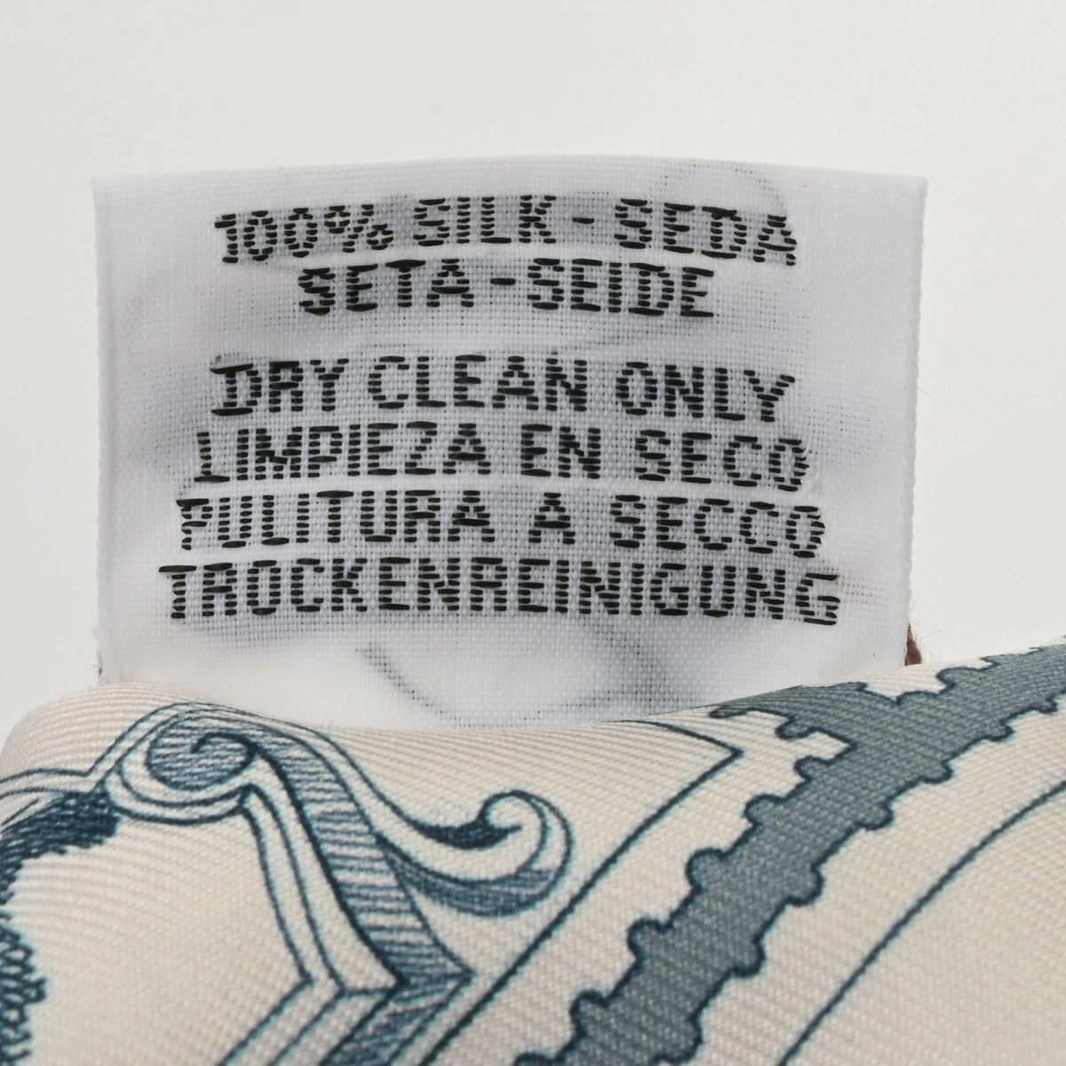 Hermes Twilly LE PHILATELISTE DU FAUBOURG Series 100% Silk Scarf r0_0209 thumbnail 9