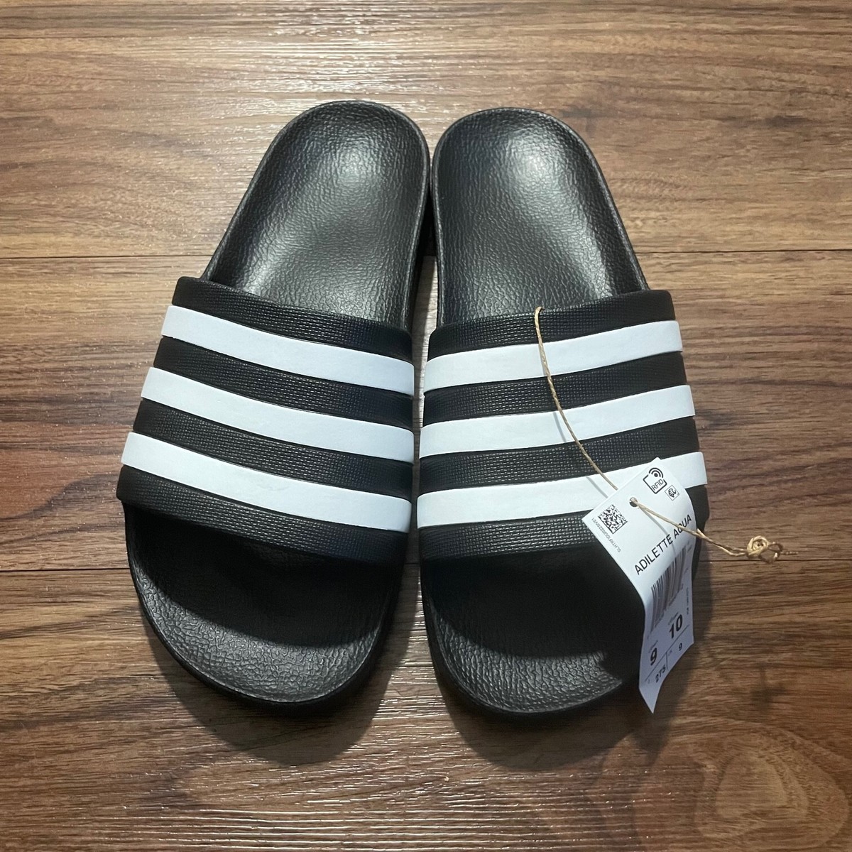 Adidas Slides Adilette Aqua Men’s Size 9/Women’s Size 10 Casual Slides black New Adidas Adilette Aqua Slides Mens Sz 11 Black White Slip On  main image 3