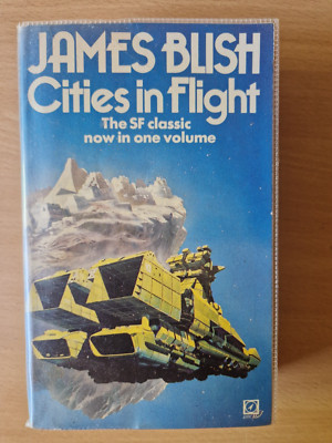 CITIES IN FLIGHT BY JAMES BLISH RARE PB BOOK SCI FI CLASSIC SCIENCE FICTION VGC