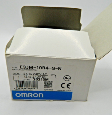 1x Omron E3JM-10R4-G-N   Photoelectric Switch 24-240 VAC 12-240 VDC