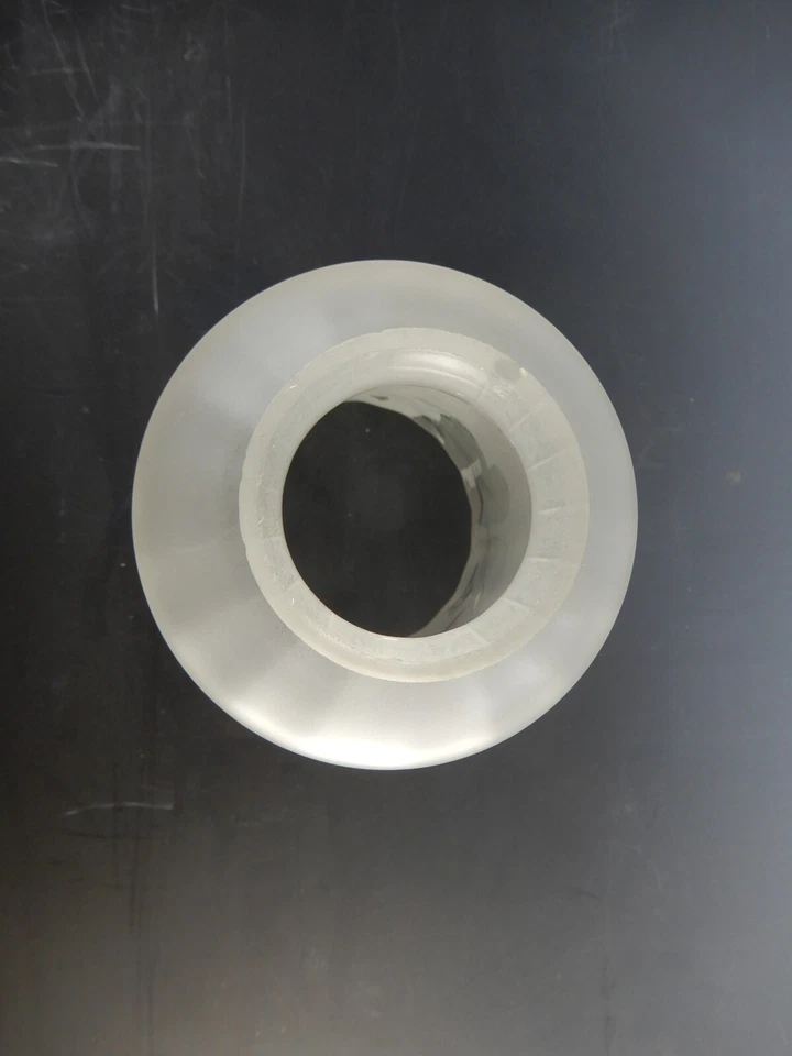 Винтажный белый иридецентный абажур из морозного стекла - Изображение 4 из 4