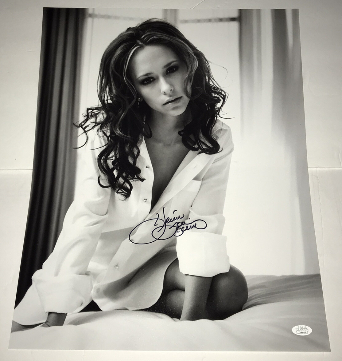 JENNIFER LOVE HEWITT 16x20 Photo Signed Private Signing Autograph