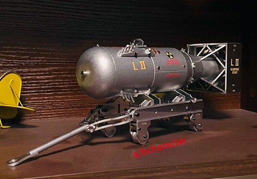 1/12 Segunda Guerra Mundial EE. UU. 'Little Boy Atomic Bomb' Versión de montaje Hágalo usted mismo TODO METAL Modelo de juguete - Imagen 2 de 9