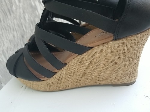 Worn Once American Eagle Women's Size 9.5 Black Faux Leather Wedge Sandals Heel - Picture 4 of 8