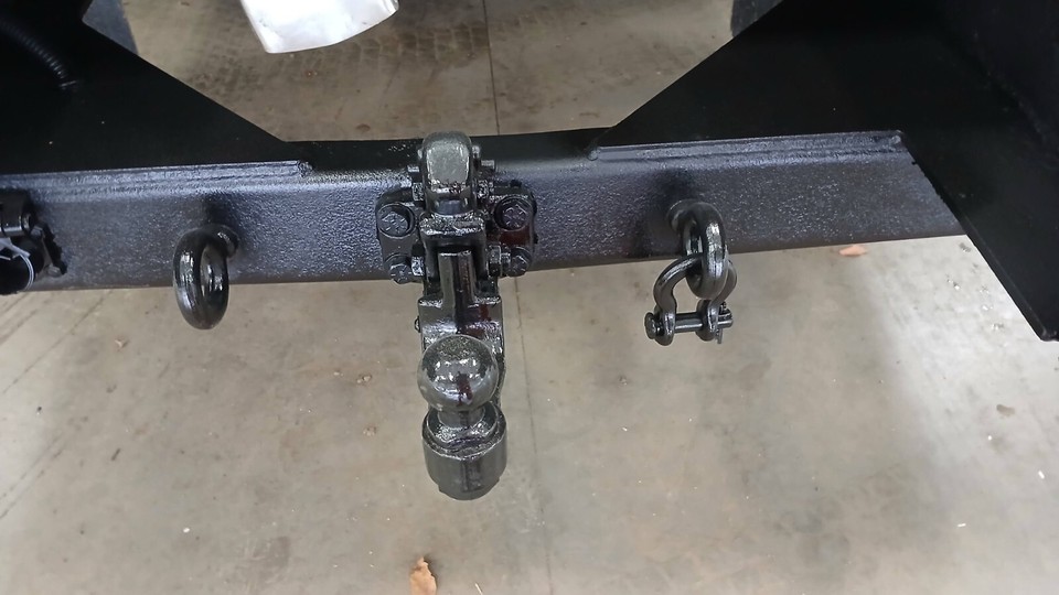 2016 Ram 5500 4x4 42' A/T SM Bucket Truck Service Cummins 6.7L Diesel