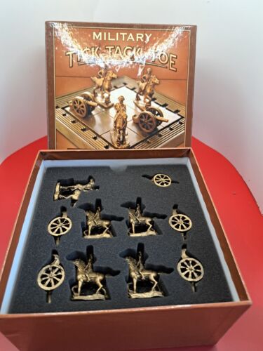 MILITARY TICK-TACK-TOE (NOUGHTS AND CROSSES) - UNPLAYED - BOARD & PIECES - Picture 3 of 12