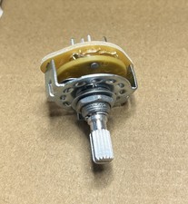 Rotary Switch 3P3T- Spline Knob Type