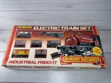 Hornby R583 Industrial Freight Set  OO Gauge Train Set  (UNTESTED)