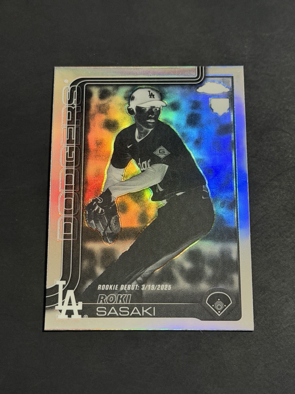2025 Topps Chrome Update Roki Sasaki Negative Refractor Rookie RC #USC73 Dodgers