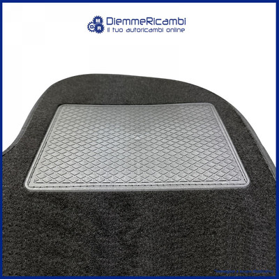 SERIE 4 TAPPETI Auto In Moquette Per Hyundai I10 (2010-2015) – Cuciti A Mano In Italia, Neri