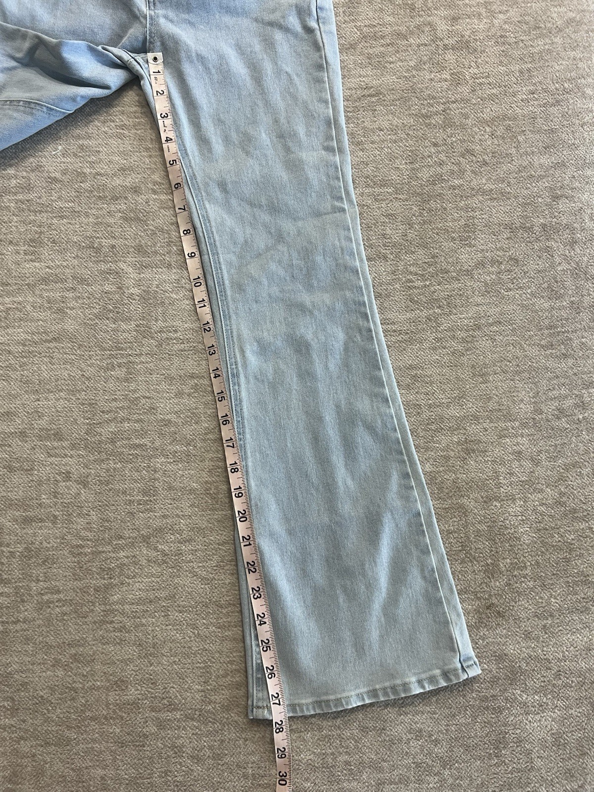 Picture 4 of 24