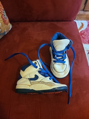 Vintage NIKE Toddler High Tops Size USA 5