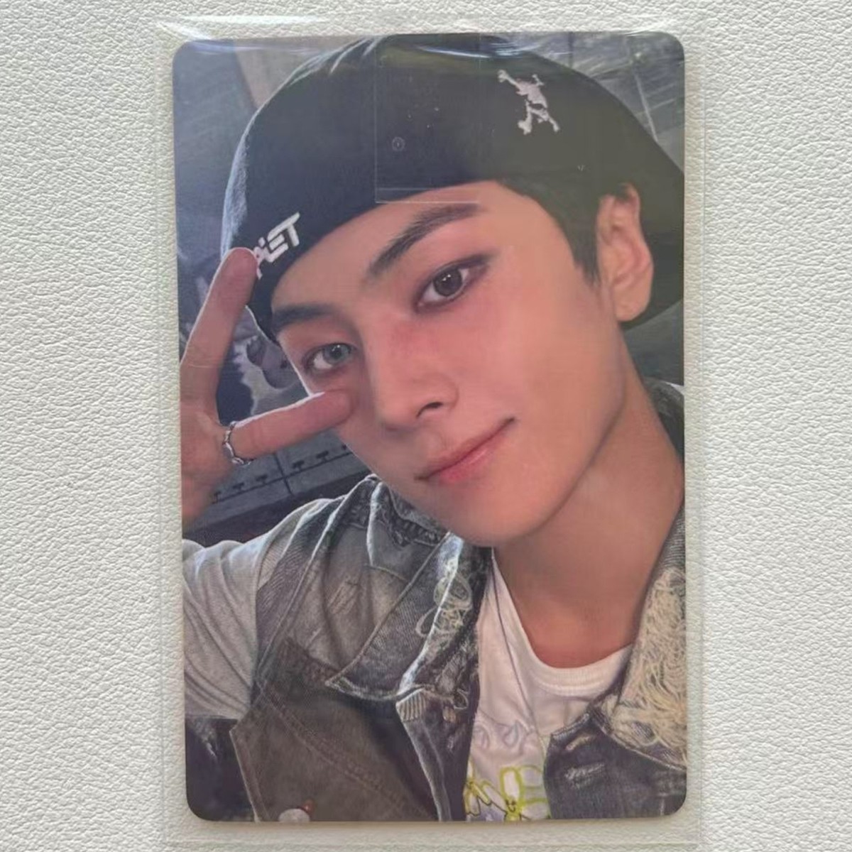 Enhypen ROMANCE UNTOLD YIZHIYU 5.0 CHINESE BACK OFFICIAL PHOTOCARD