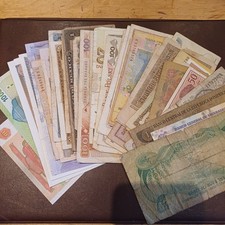 Lotto Di Banconote Estere Da Collezione Fuoricorso X 50 Pz Vari Paesi Lotto Sc18