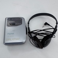 Sony Walkman WM-FX141 Portable Cassette Player FM AM Radio Silver w Headphones