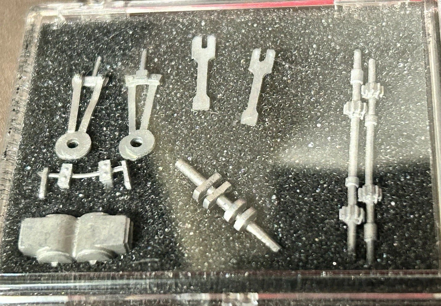 Picture 5 of 24