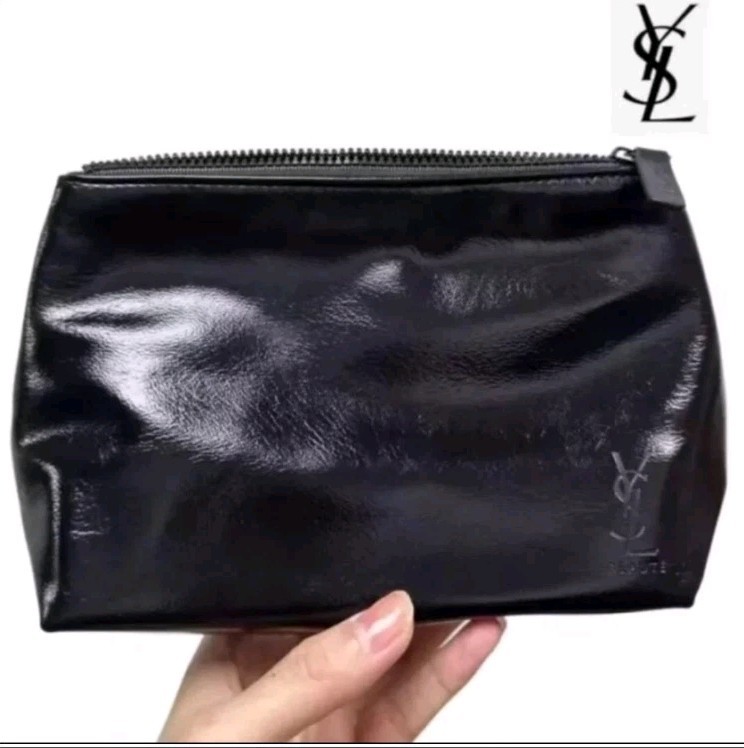 YVES SAINT LAURENT YSL BEAUTY BORSA TRUCCO NERA LUCIDA + 4 pezzi mini trucco