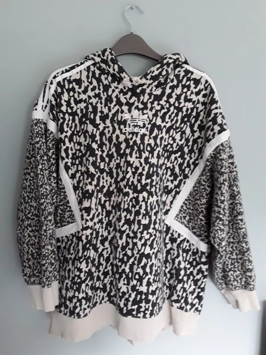 Adidas hoodie shop leopard print