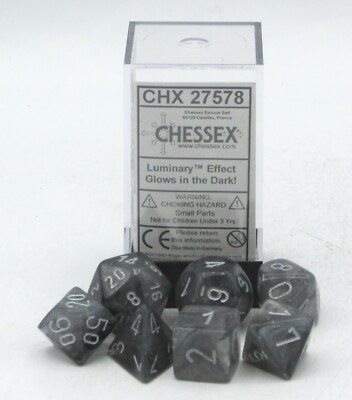 Chessex Borealis Lot De 7 Dés Polyédriques Fumé/Argenté - Jeu De Rôle