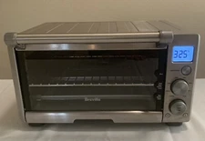 Breville The Compact Smart Countertop Toaster Oven BOV650XL  Open Box Never Used