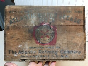 1930s Vintage Atlantic Motor Grease Wood Crate 24 One Pound Cans
