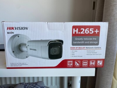 Hikvision DS2CD2685G0IZS Outdoor Bullet Überwachungskameras + Stecker + 5e UTP Kabel
