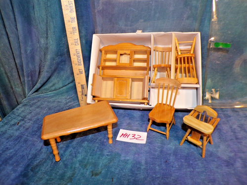 Casa de muñecas vintage casa de muñecas sin usar, en caja, cocina victoriana 7p muebles de pino MH32 - Imagen 3 de 3