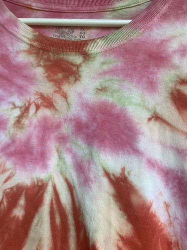 crew neckXL tye dyed t shirt - Picture 3 of 5