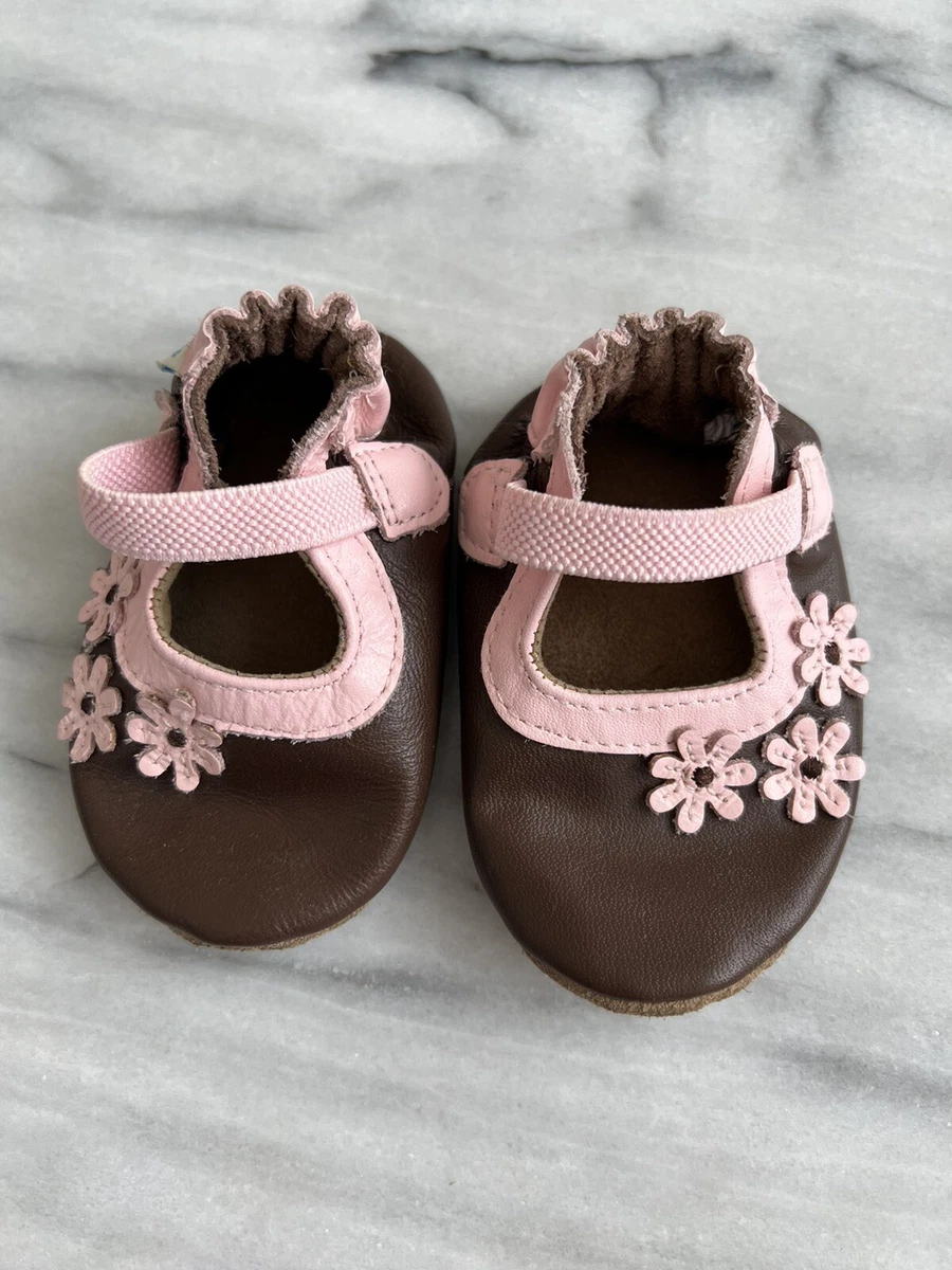 Robeez Baby Shoes size 1-2 (0-6M) Pink Mary Jane's Adjustable Strap  Butterflies