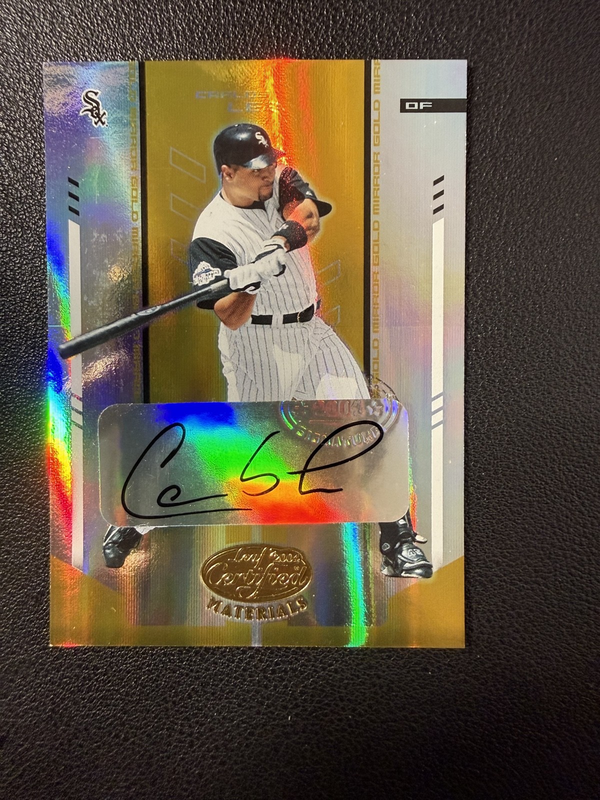 2004 Leaf Certified Materials - Carlos Lee #38 Gold Mirror Autographs /25 (AU)