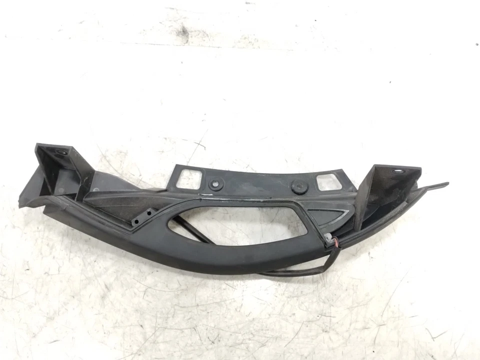 Barra de agarre derecha Can-Am Spyder RT 990 2011 708300496 Foto 2 de 4