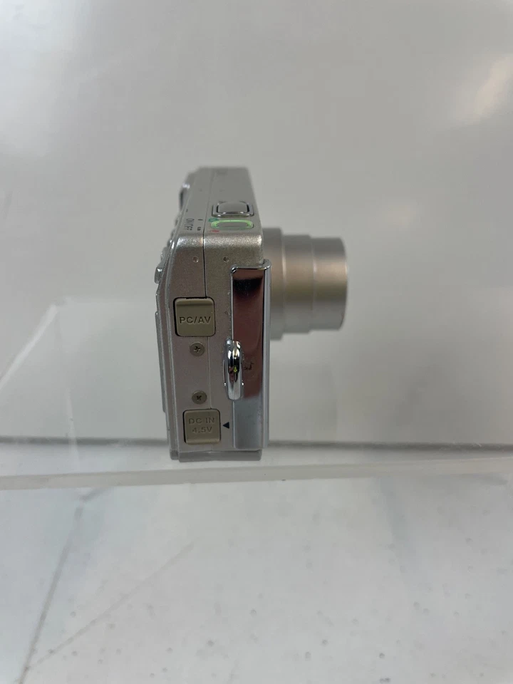 Pentax Optio S4i Digital Camera Point and Shoot With Battery Tested Working - Image 4 of 4