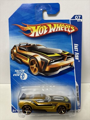 Hot Wheels Faster Than Ever FTE 2010 '10 Gold Fast Fish Toy Car 135/240